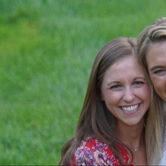 Meet your Posher, Amy - Picture 1 of 1